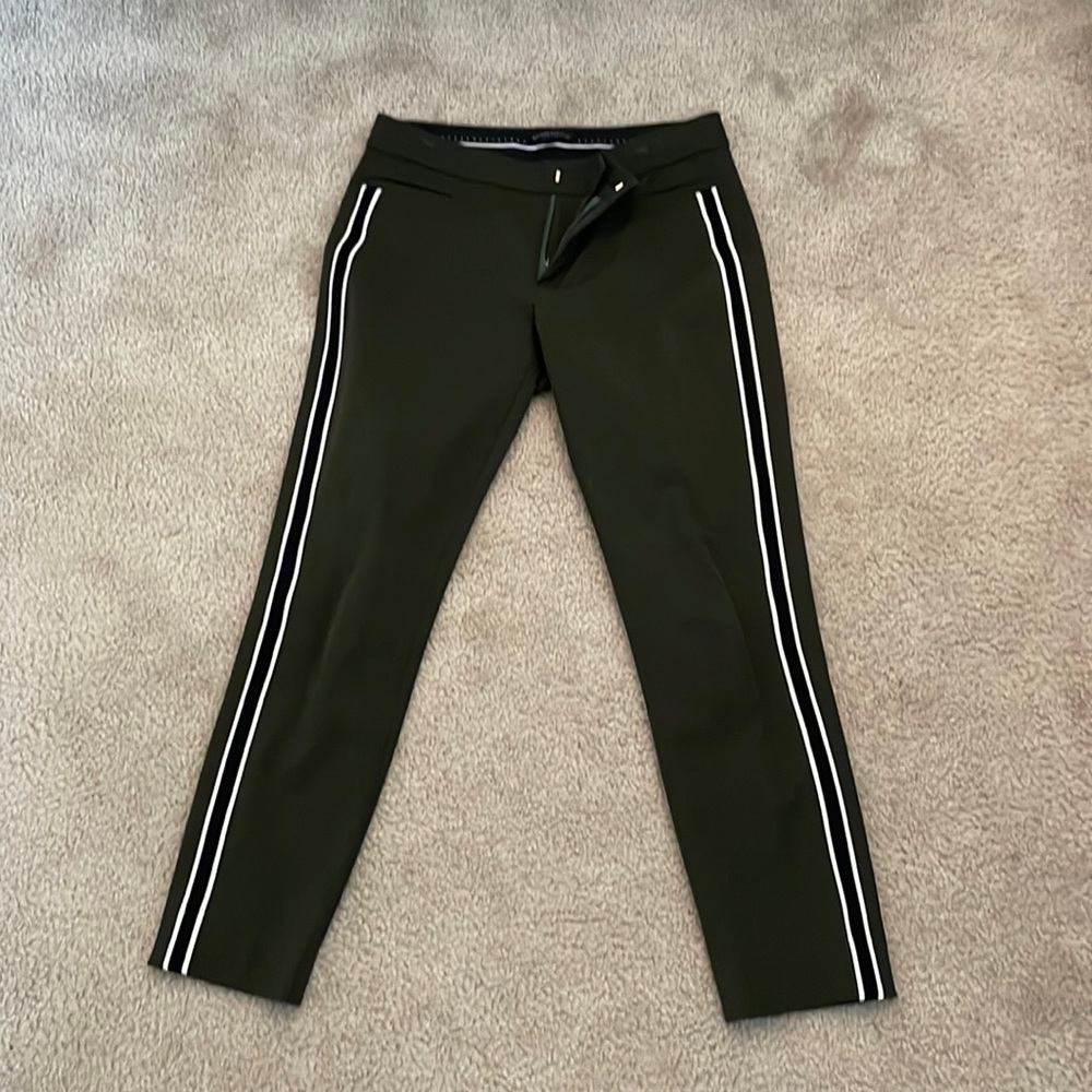 Size 4 Green banana republic work trousers (w black line down the side)